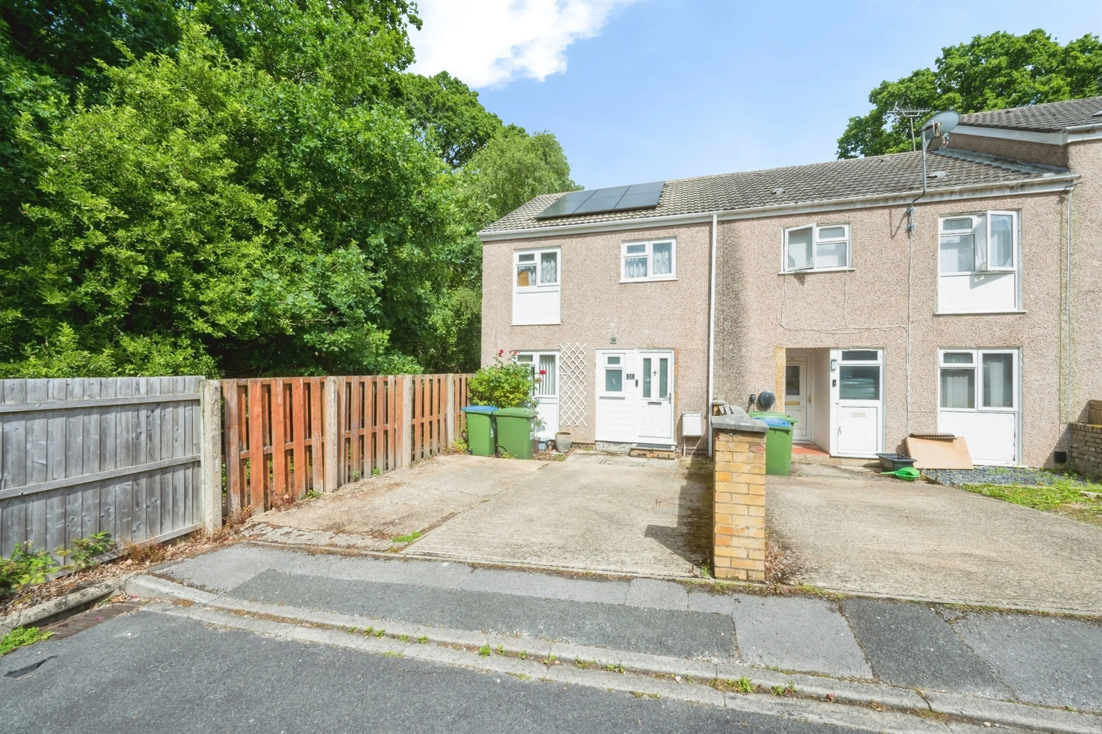 Property photo 0