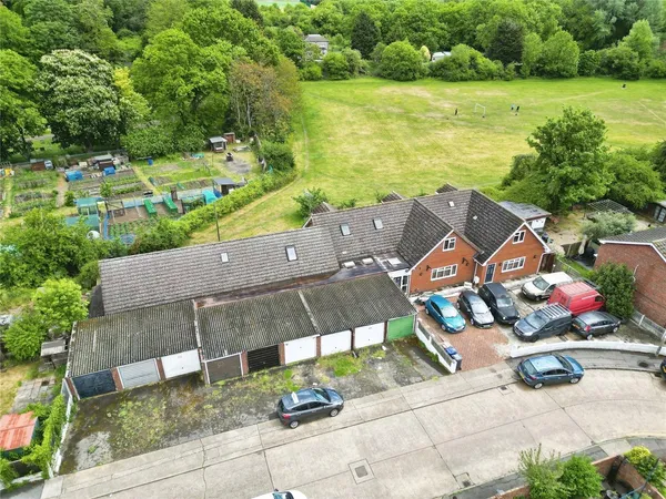 Maycroft Gardens, Grays, Essex, RM17