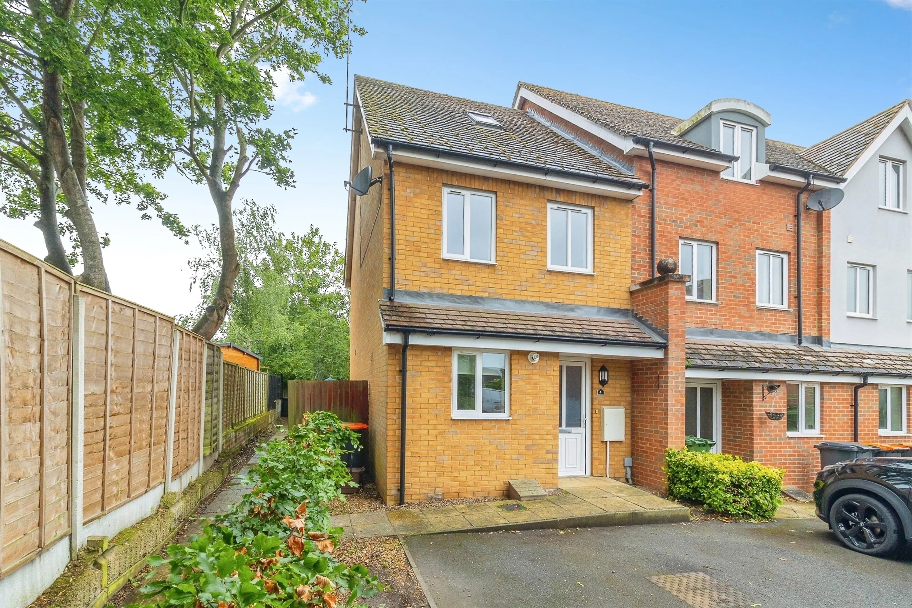 Property photo 0