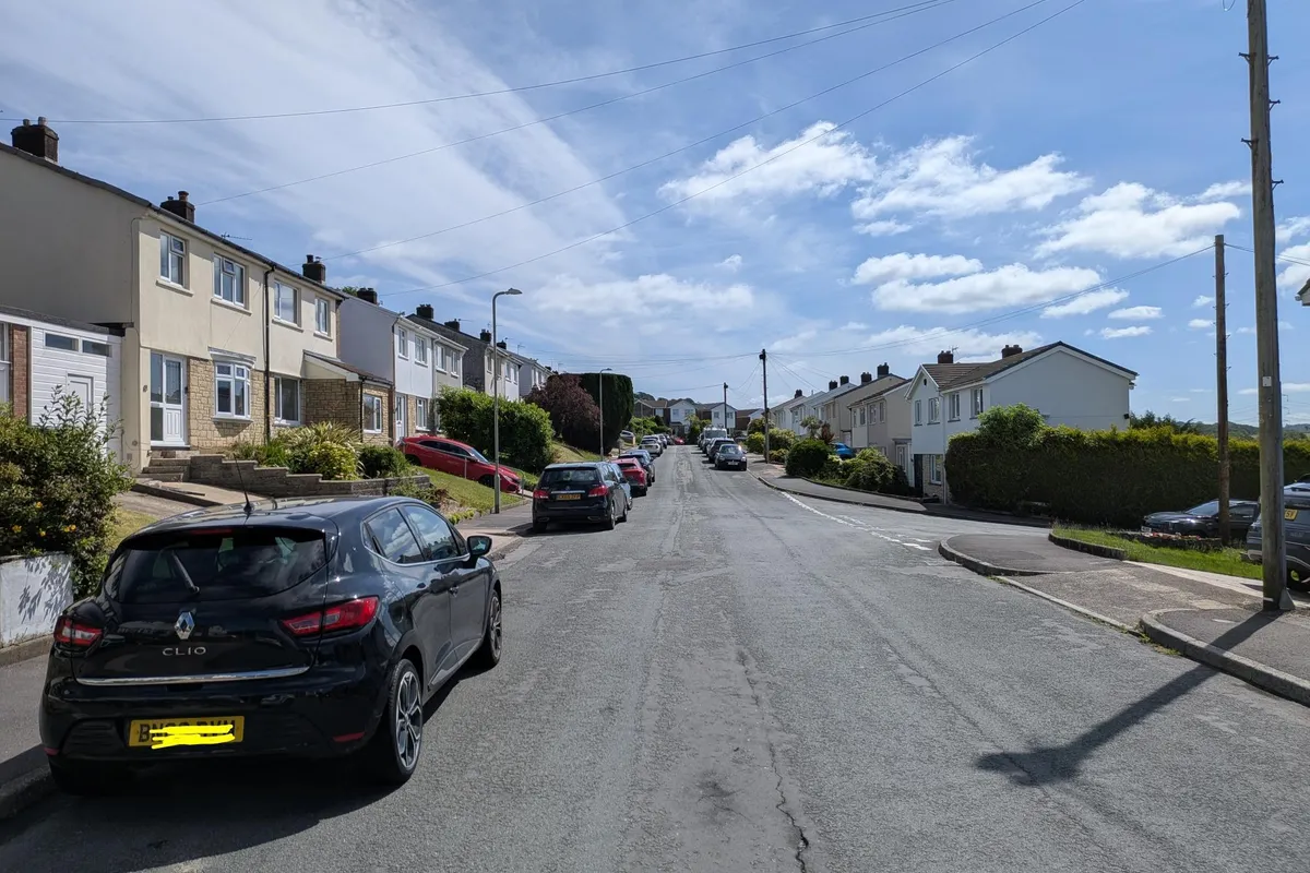 Westhill Drive, Llantrisant, Pontyclun