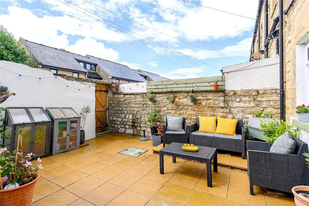 Victoria Street, Wetherby, LS22