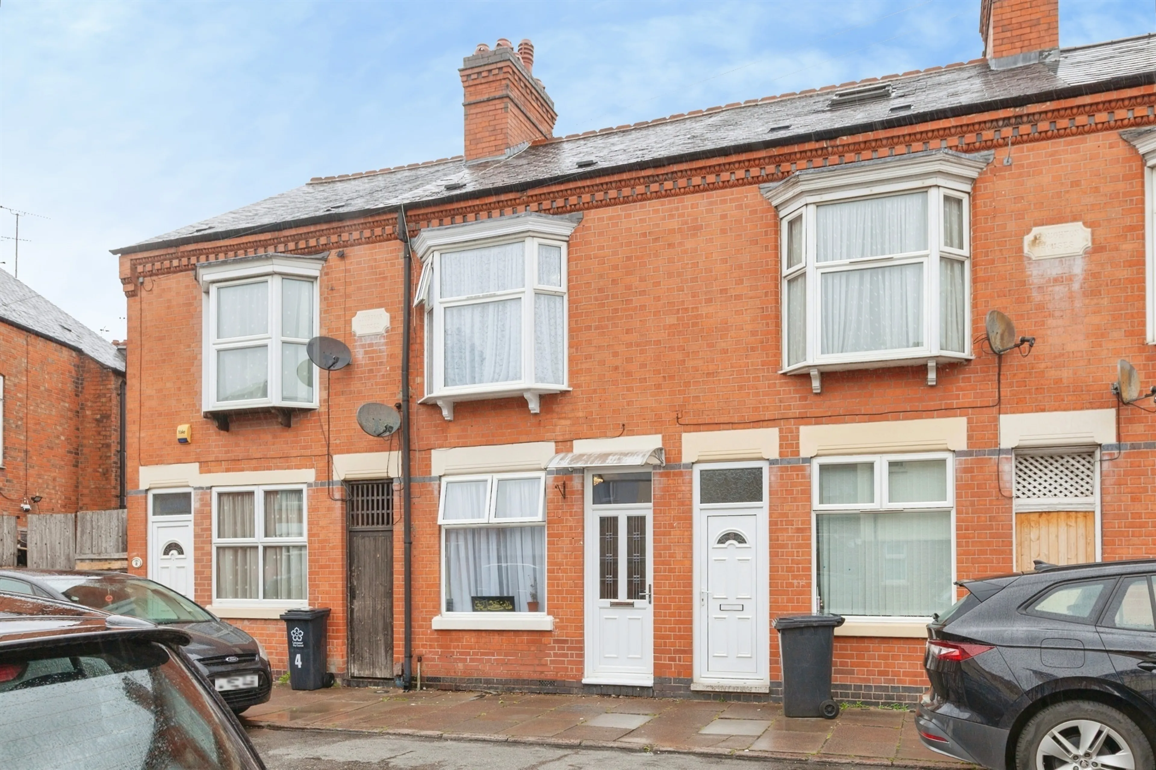 Property photo 0