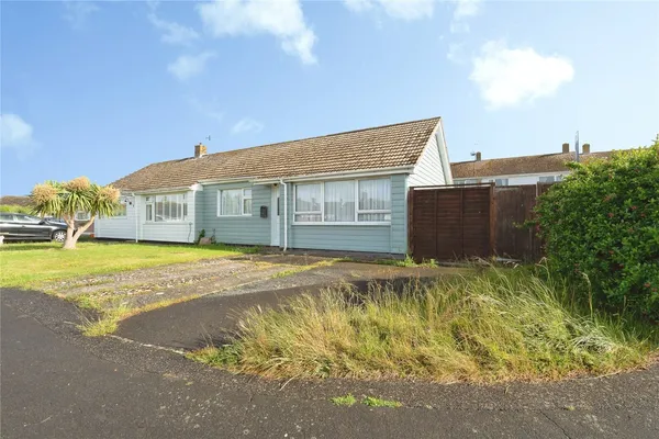 Landseer Drive, Selsey, Chichester, W...