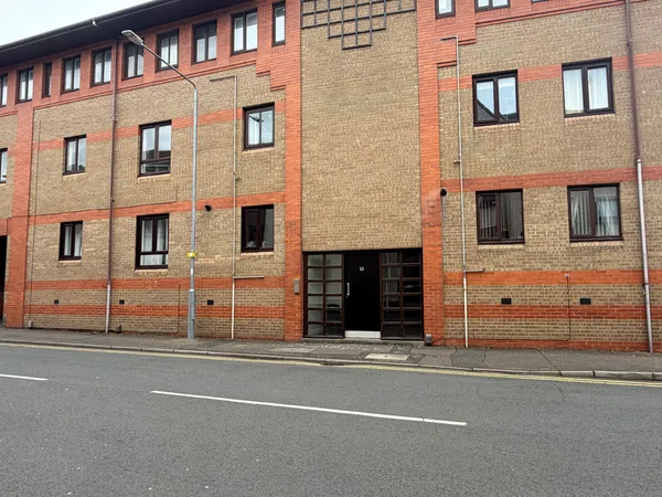 Garden Street, KA8 0BB
