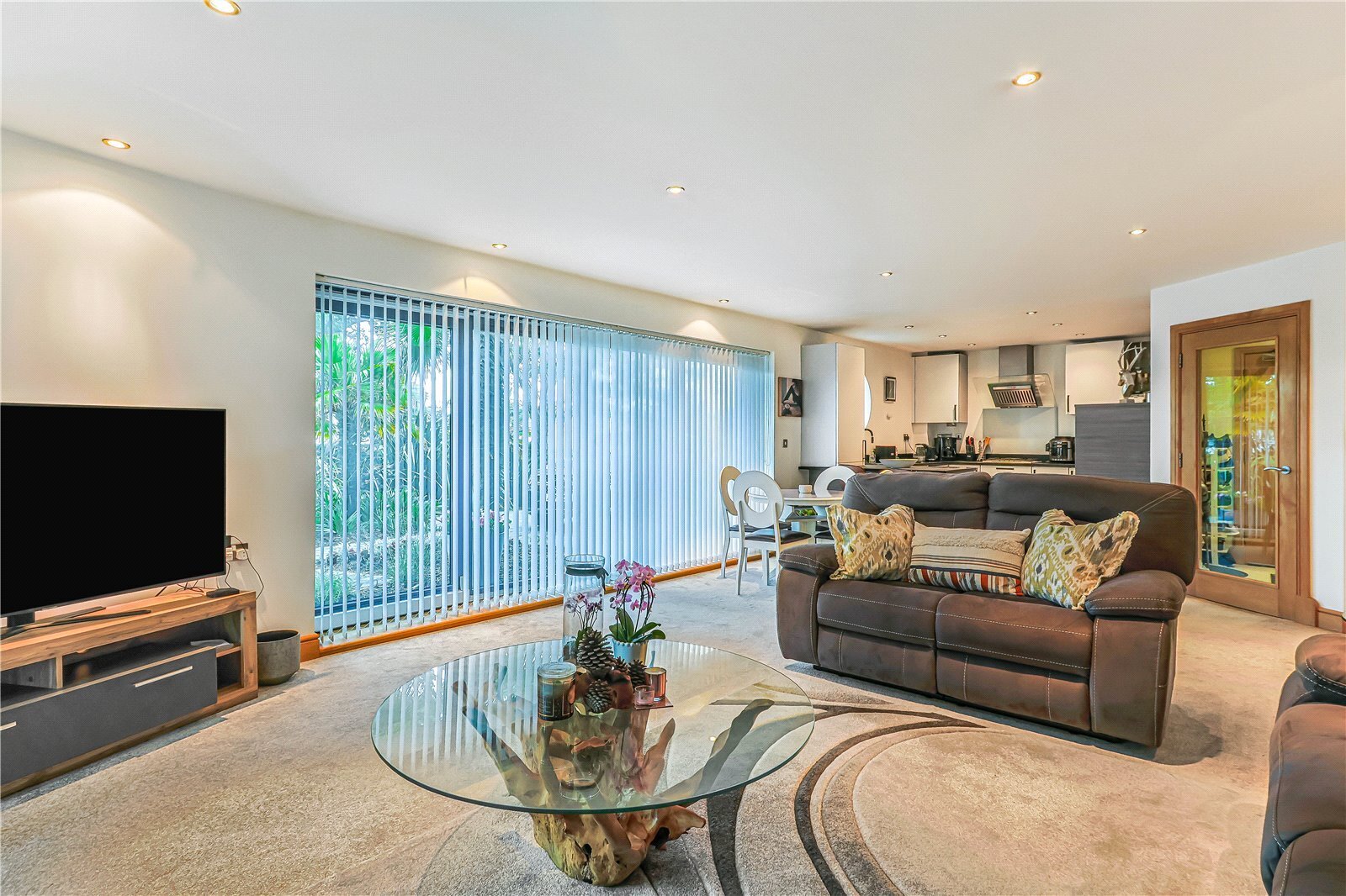 Dorset Lake Avenue, Lilliput, Poole, Dorset, BH14 Image 3