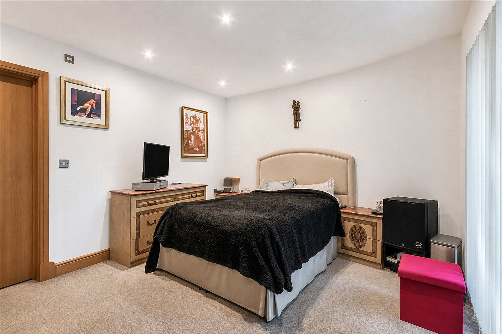 Dorset Lake Avenue, Lilliput, Poole, Dorset, BH14 Image 14