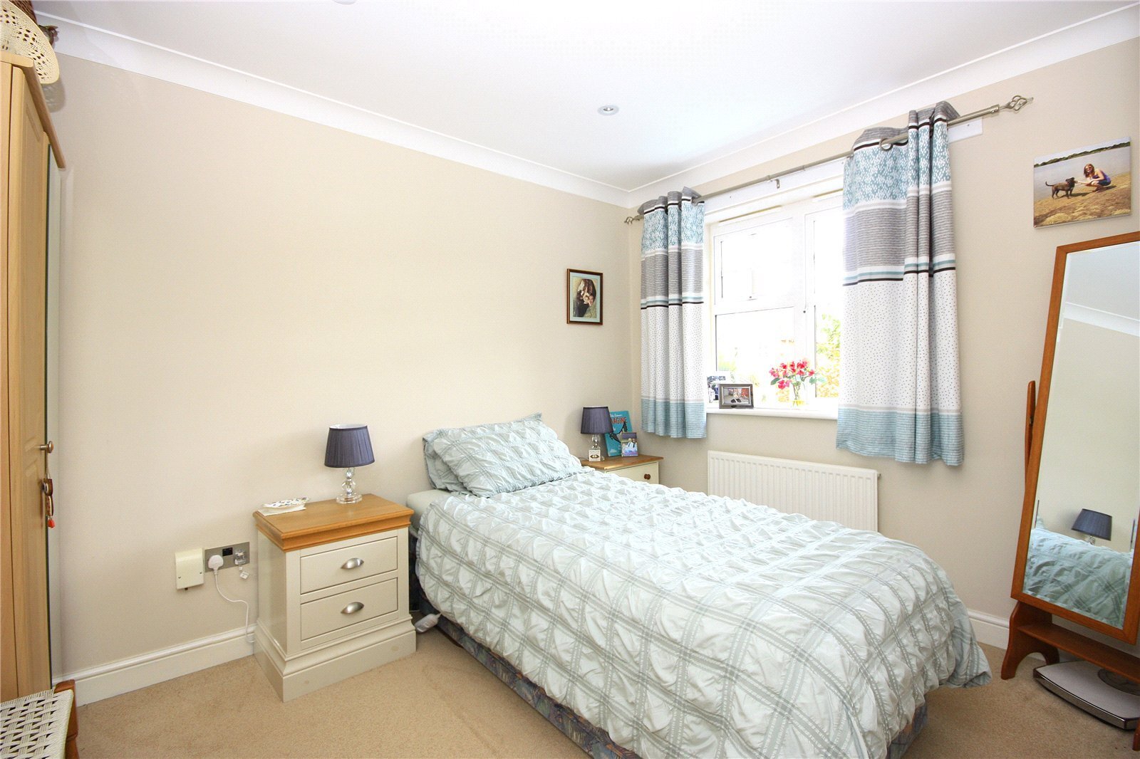 Snowberry Crescent, Denvilles, Havant, Hampshire, PO9 Image 7
