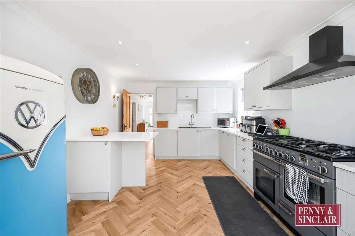 Cromwell Road, Henley-on-Thames, Oxfordshire, RG9