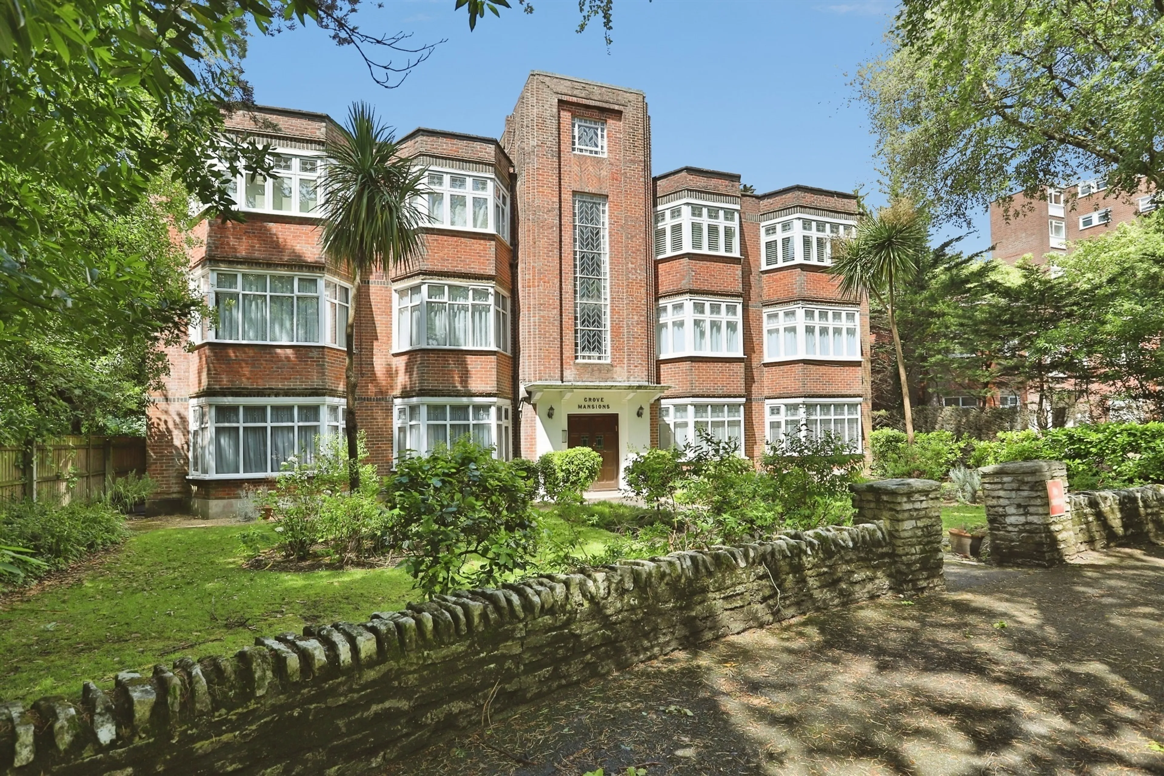 Property photo 0