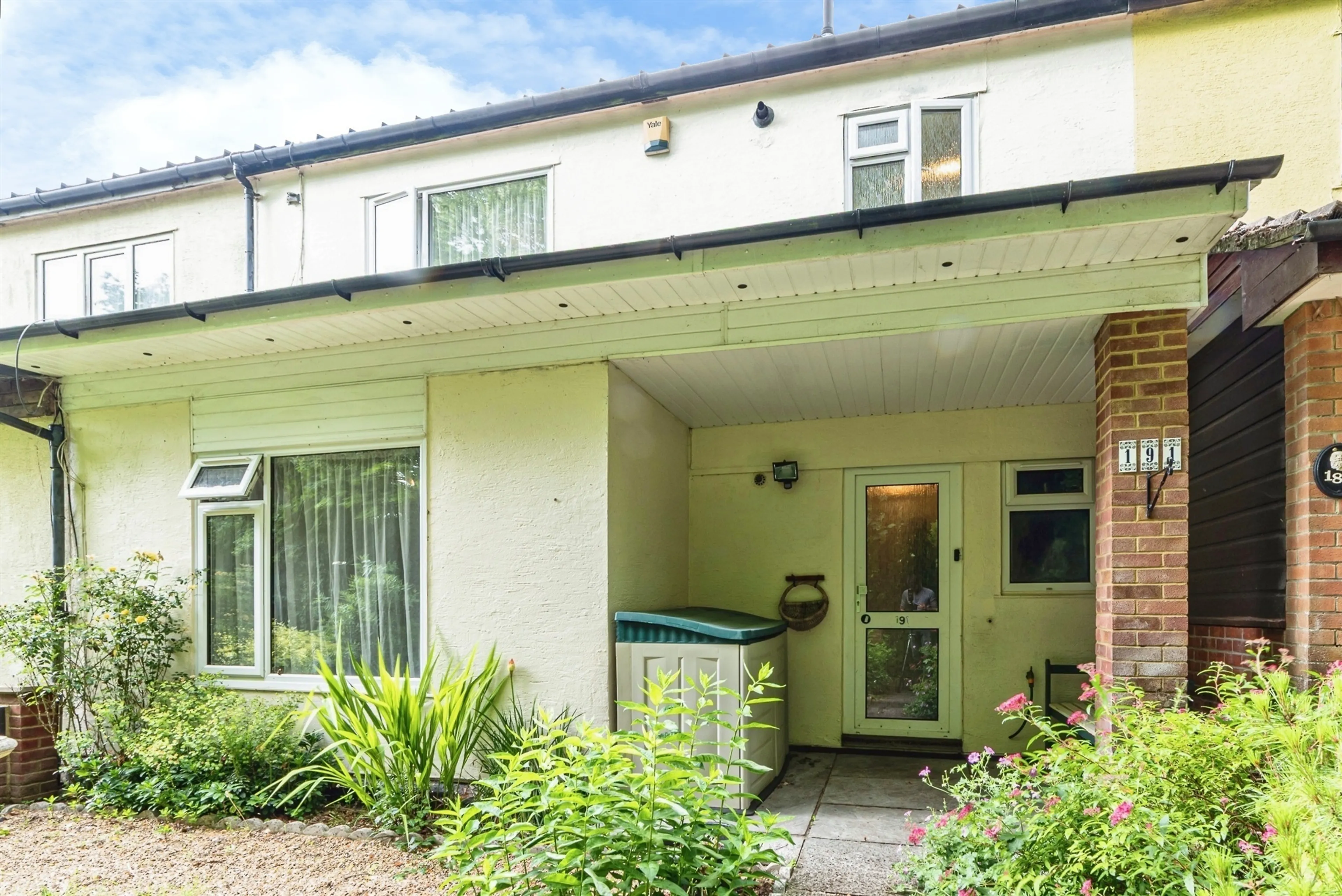 Property photo 0