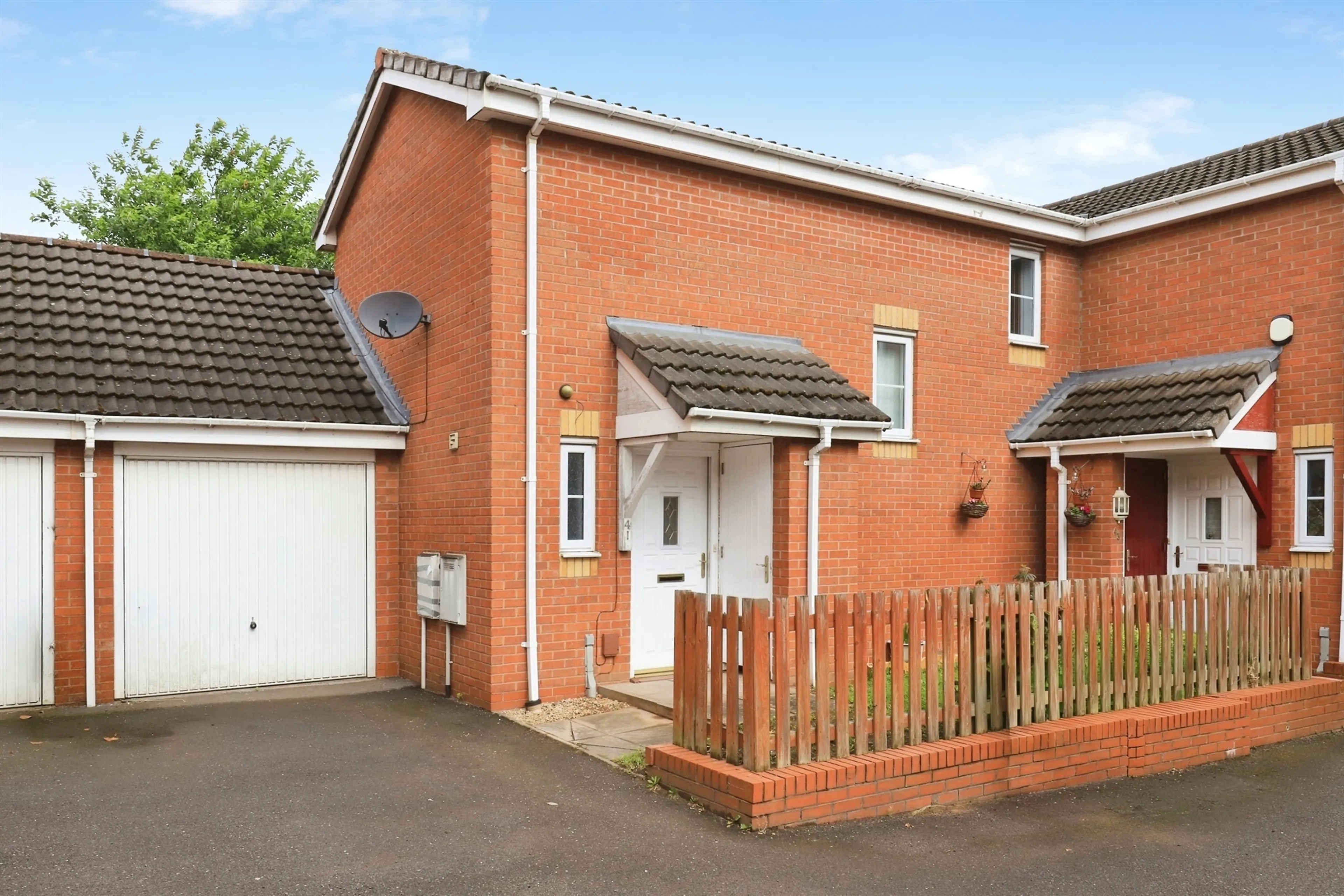 Property photo 0