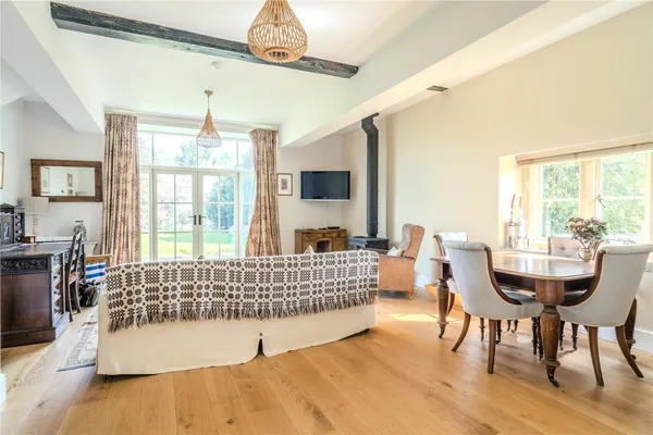 Moreton-in-Marsh, Gloucestershire, GL56 photo 17
