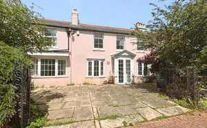 The Green, Shaldon, Devon, TQ14 photo
