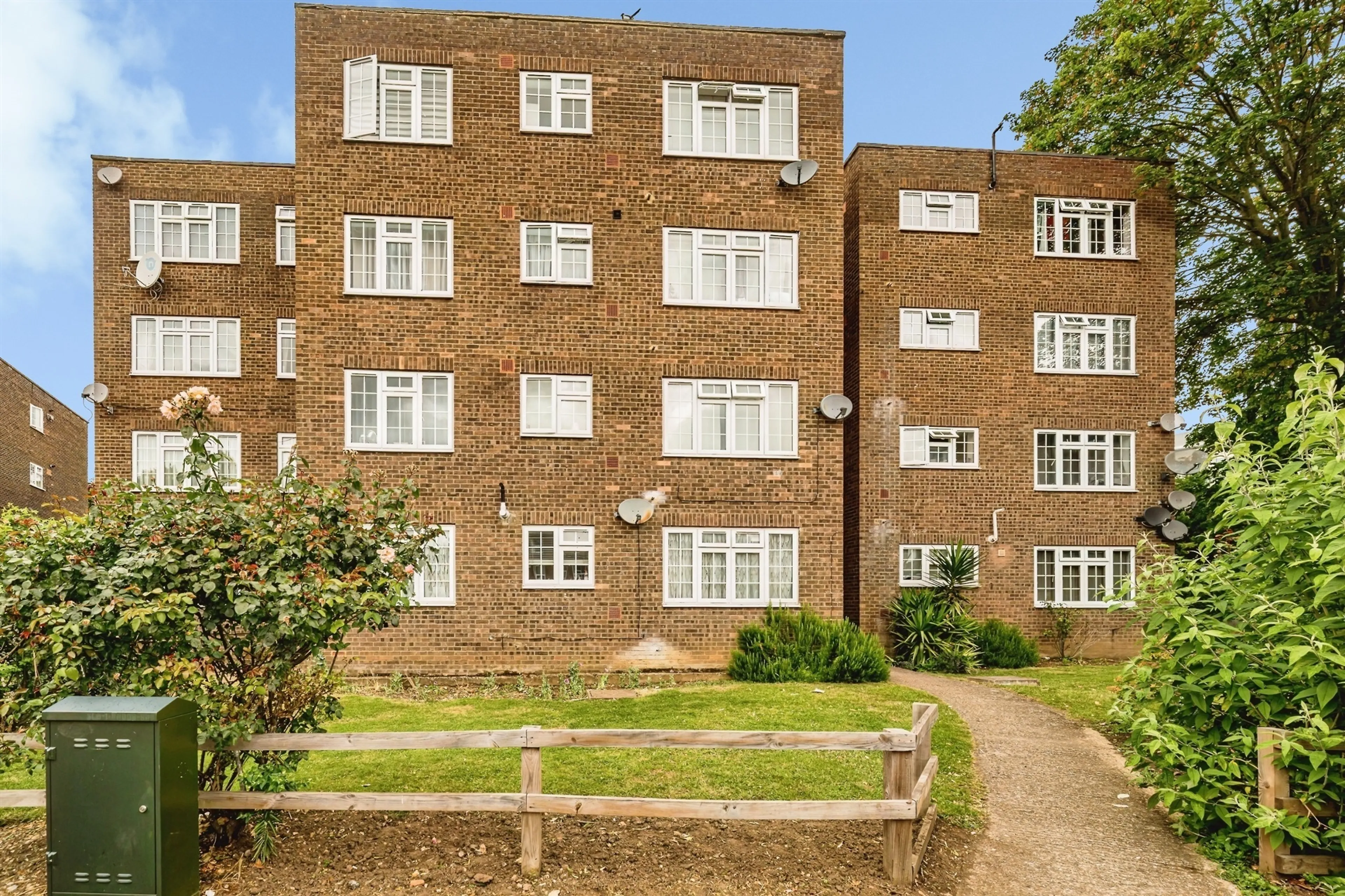 Property at Arborfield Close, Slough