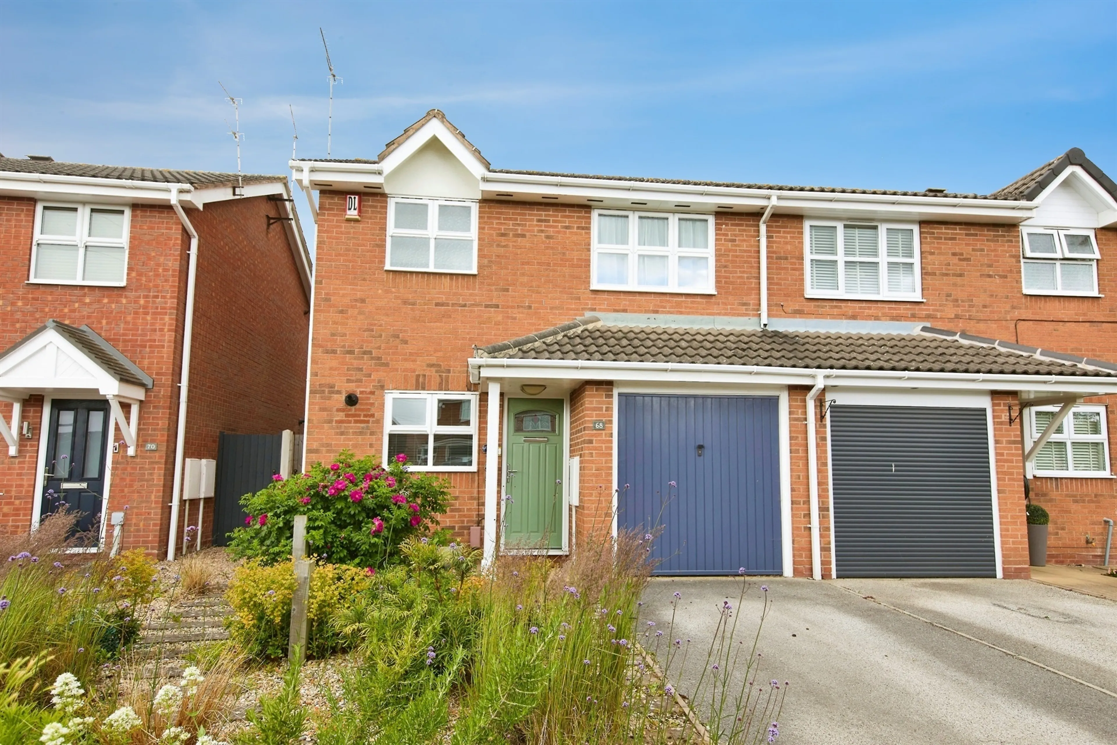 Property photo 0