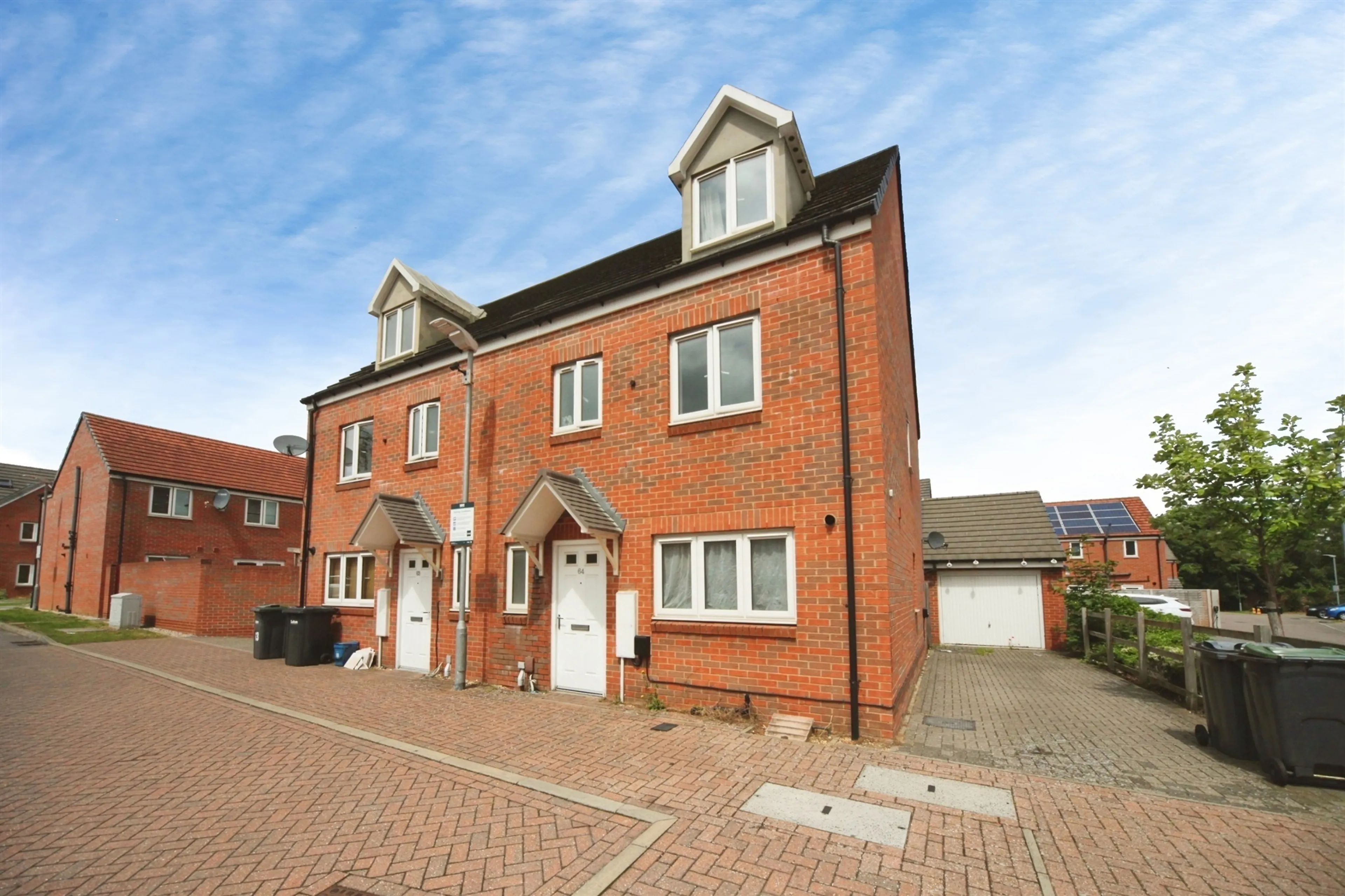 Property photo 0