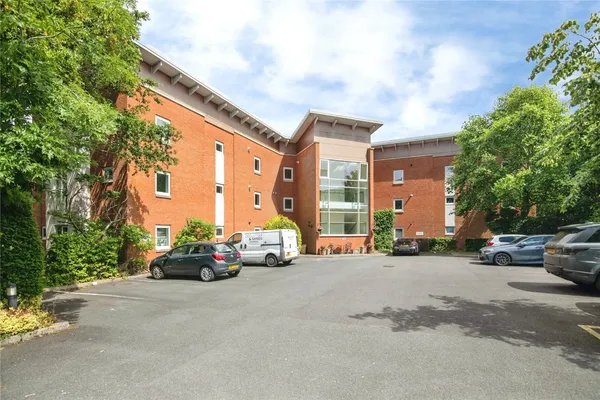 Birchfield Road, Redditch, Worcesters...