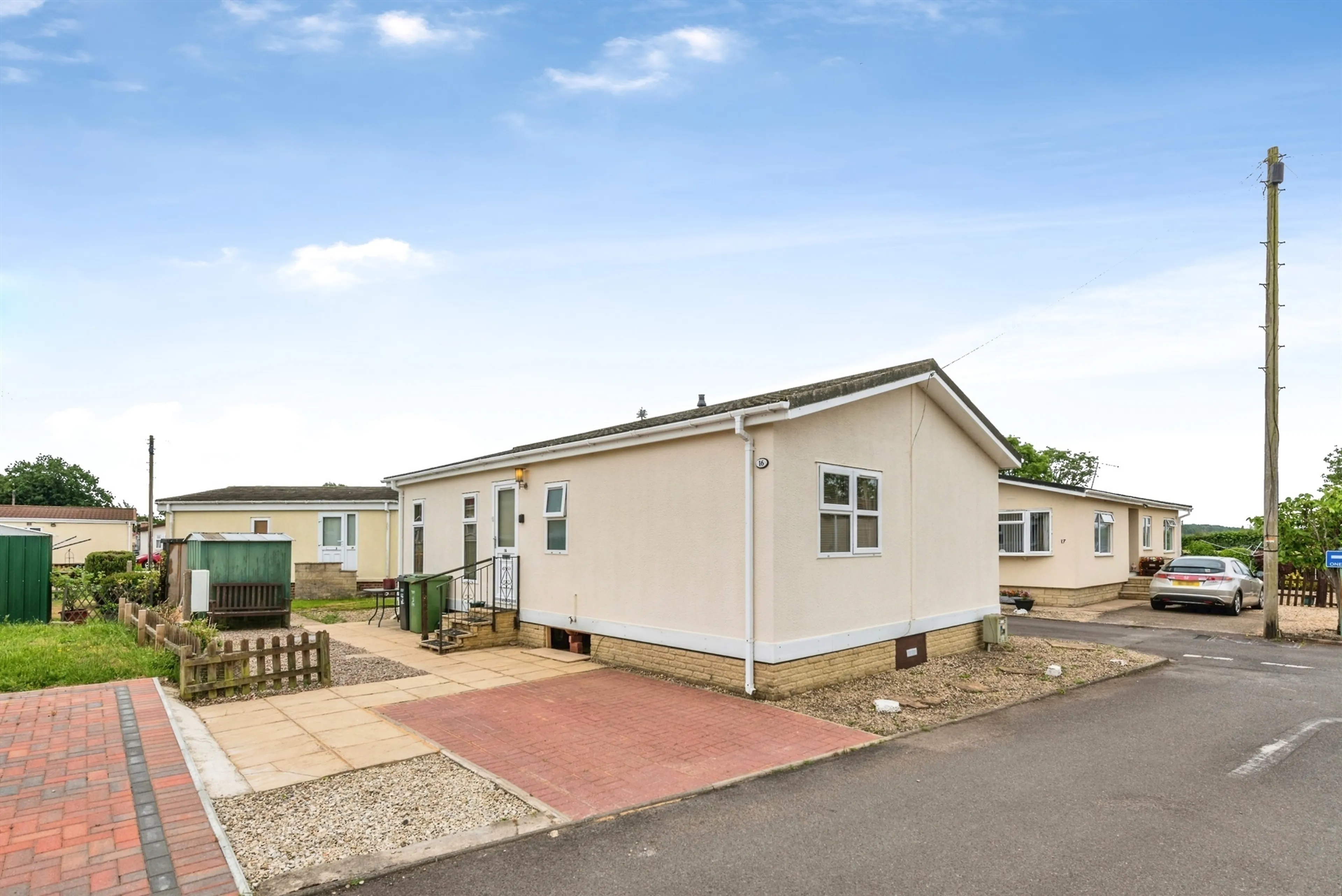 Property photo 28
