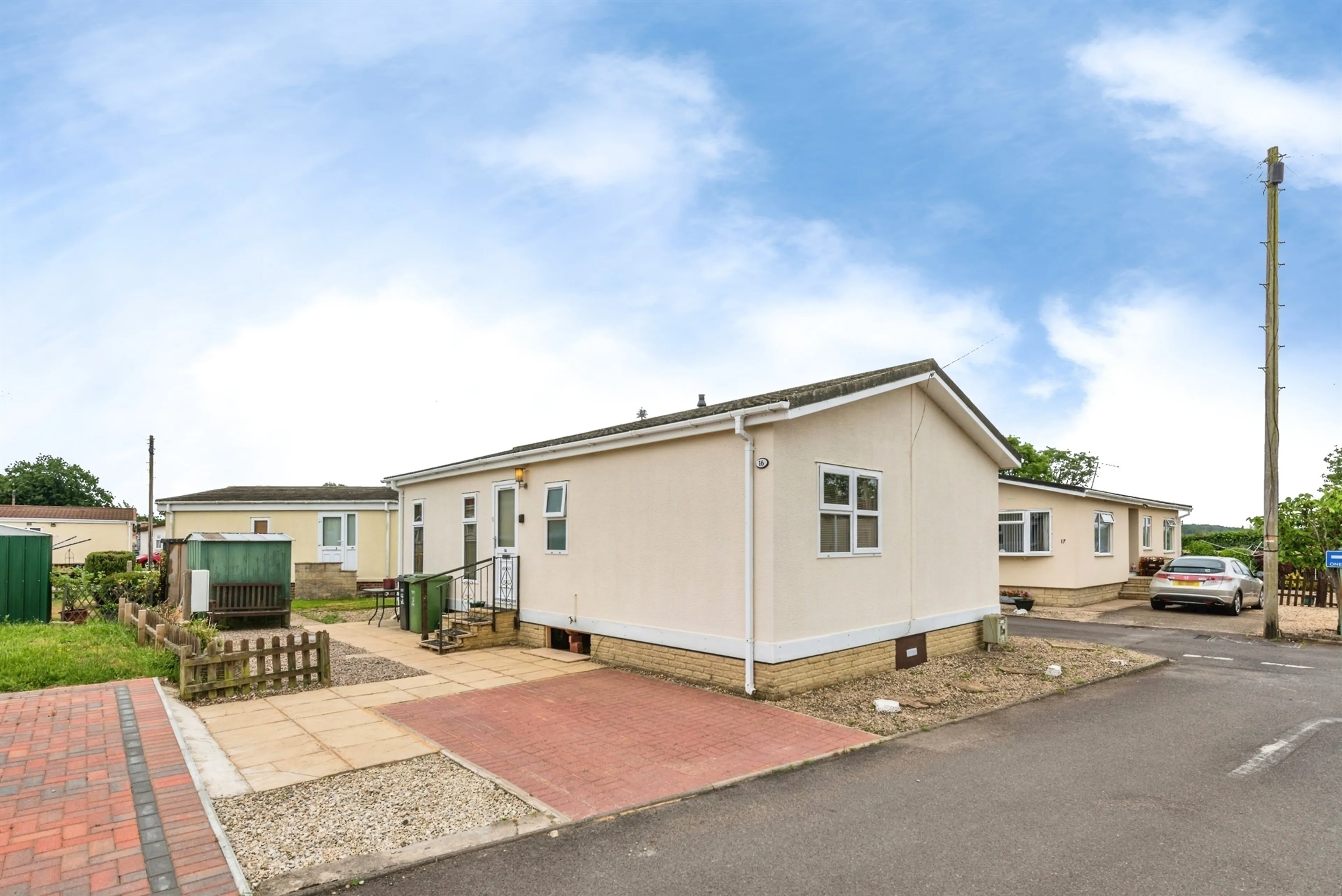 Property photo 31