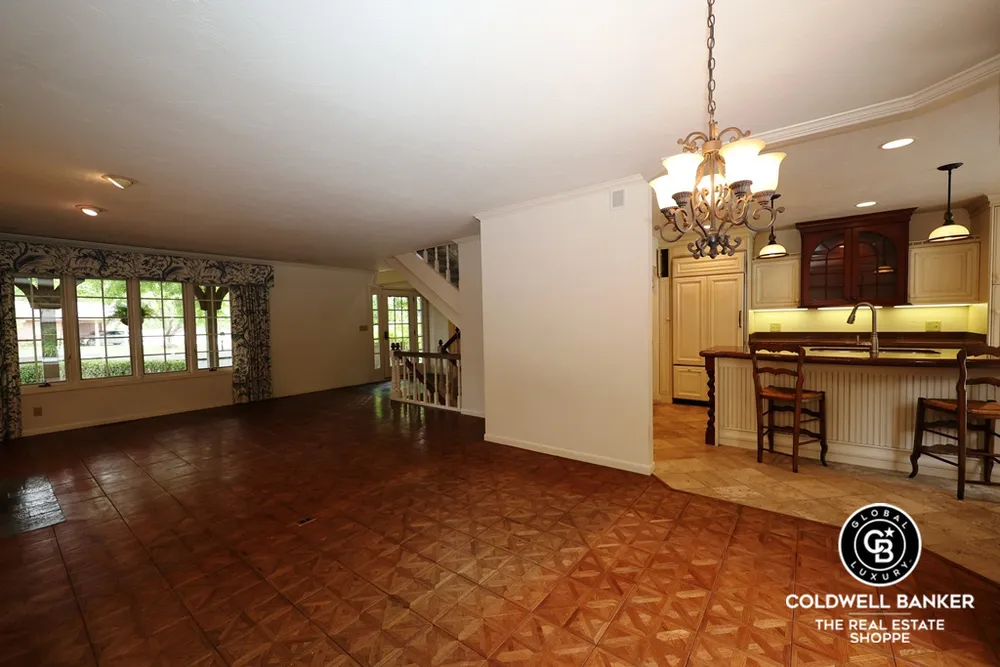 2319 N Belmont Pl, Garden City, KS 67846
