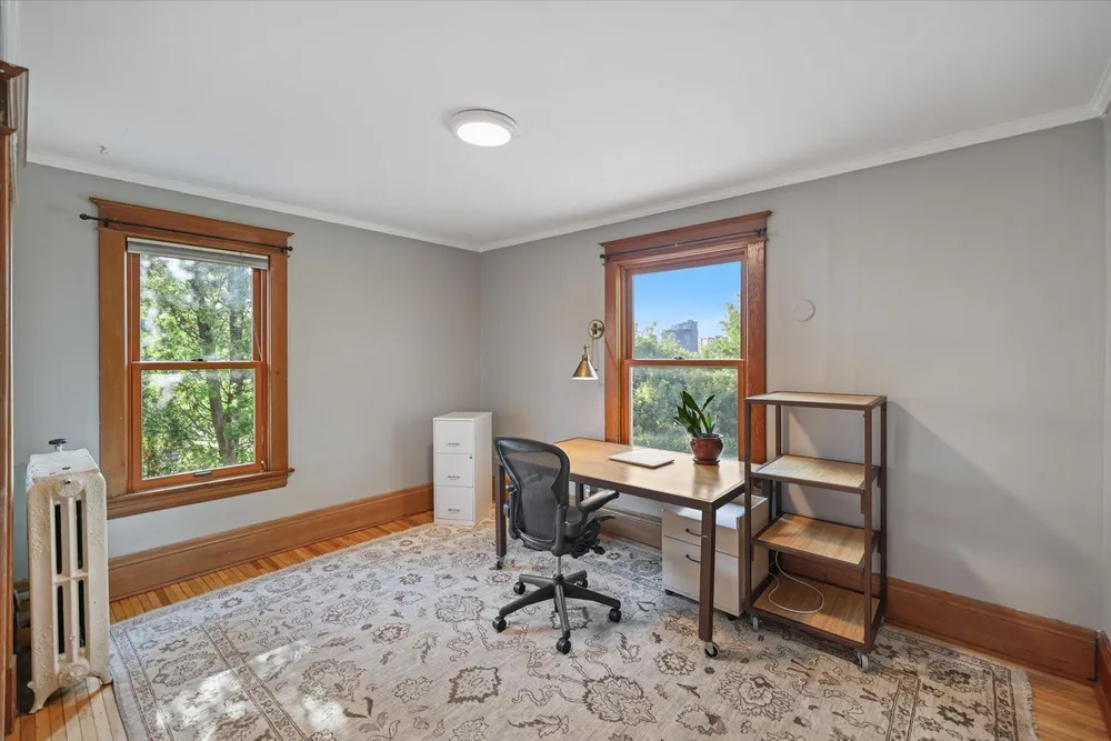 76 Prospect Blvd, St Paul, MN 55107