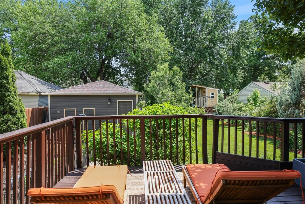 76 Prospect Blvd, St Paul, MN 55107
