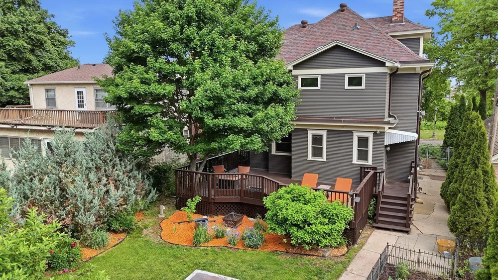 76 Prospect Blvd, St Paul, MN 55107