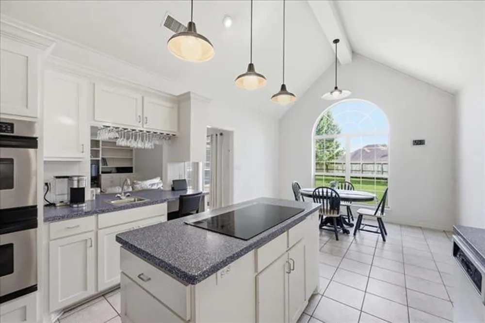 8135 Medinah Dr, Beaumont, TX 77707