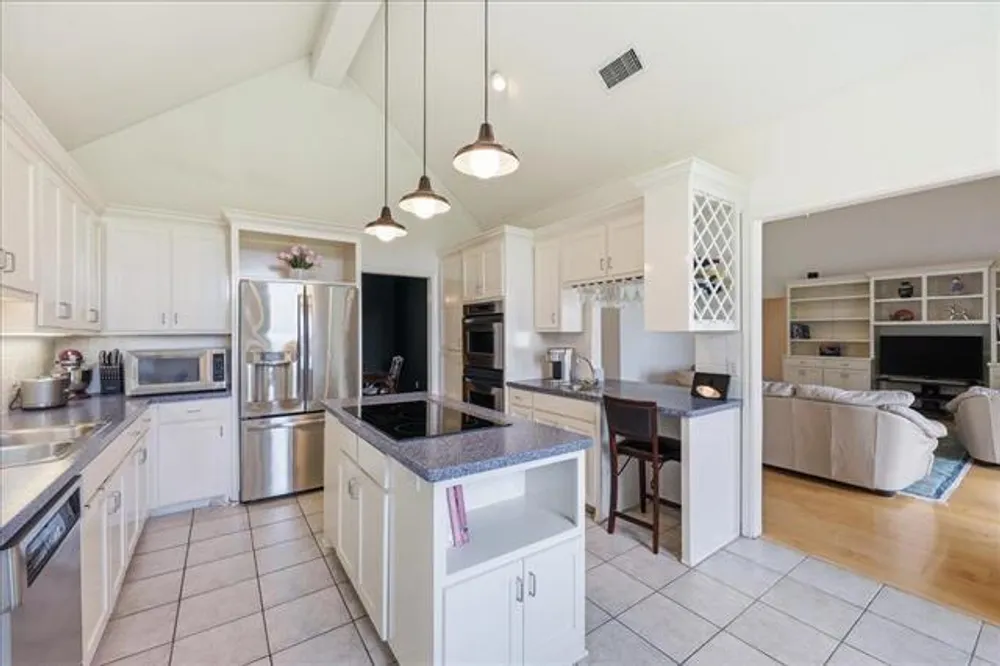 8135 Medinah Dr, Beaumont, TX 77707