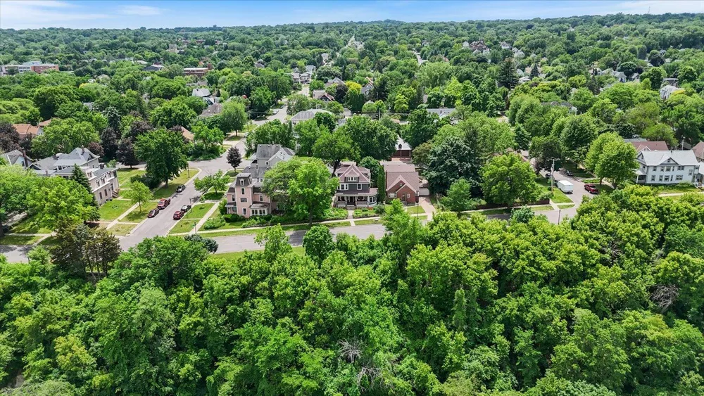 76 Prospect Blvd, St Paul, MN 55107