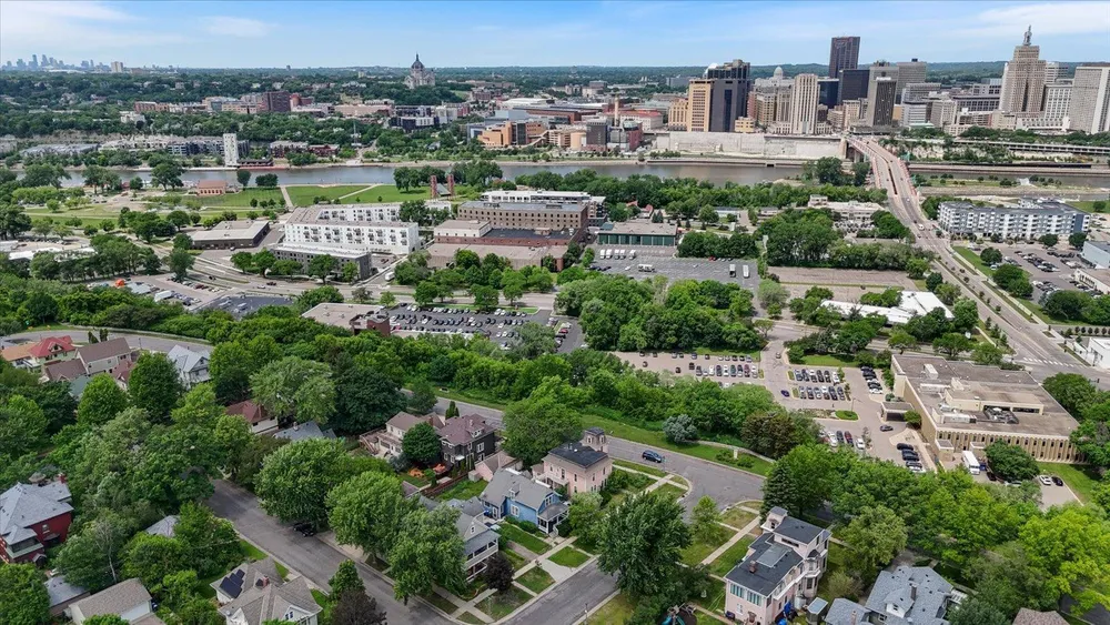 76 Prospect Blvd, St Paul, MN 55107