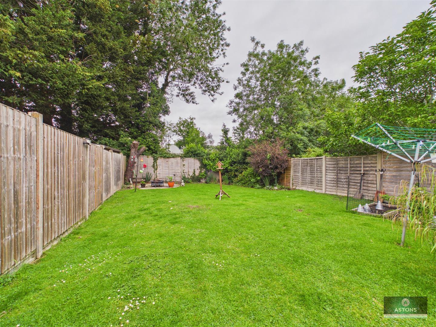 The Croft, Crawley Image 17