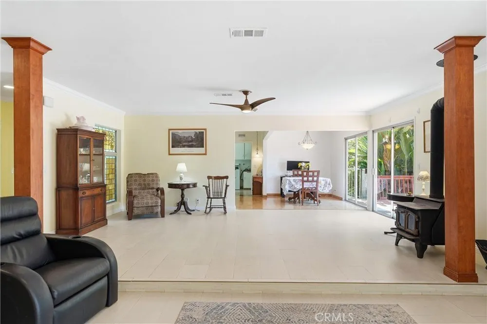 171 Canada Sombre Rd, La Habra Heights, CA 90631