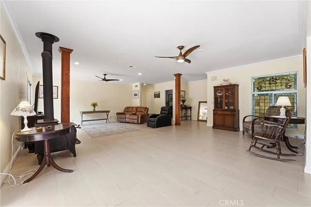 171 Canada Sombre Rd, La Habra Heights, CA 90631