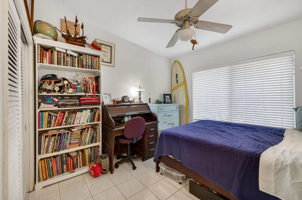 1935 SE 25th Ave, Fort Lauderdale, FL 33316