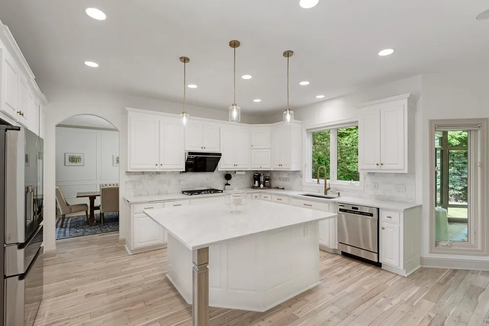 8562 French Curve, Eden Prairie, MN 55347