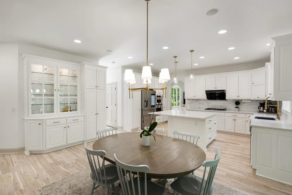 8562 French Curve, Eden Prairie, MN 55347