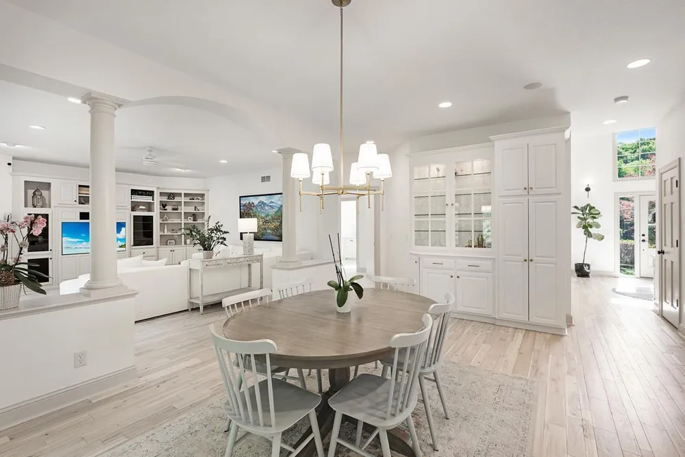 8562 French Curve, Eden Prairie, MN 55347