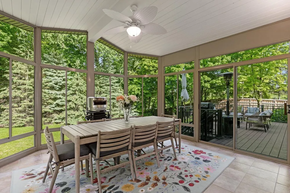 8562 French Curve, Eden Prairie, MN 55347
