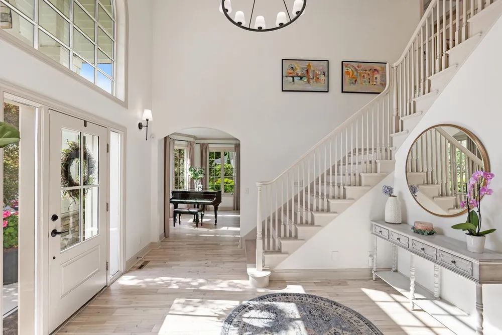 8562 French Curve, Eden Prairie, MN 55347