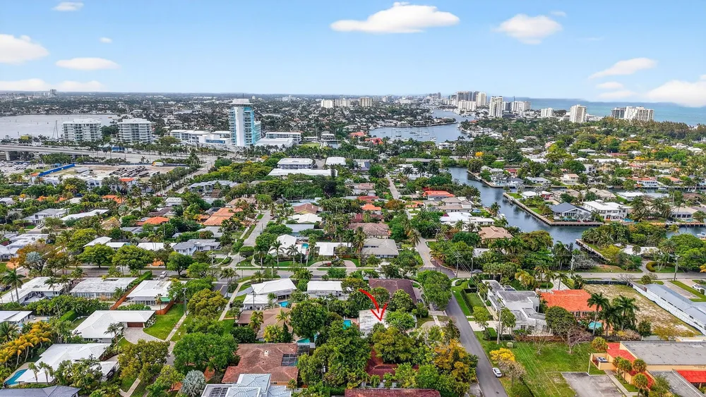 1935 SE 25th Ave, Fort Lauderdale, FL 33316