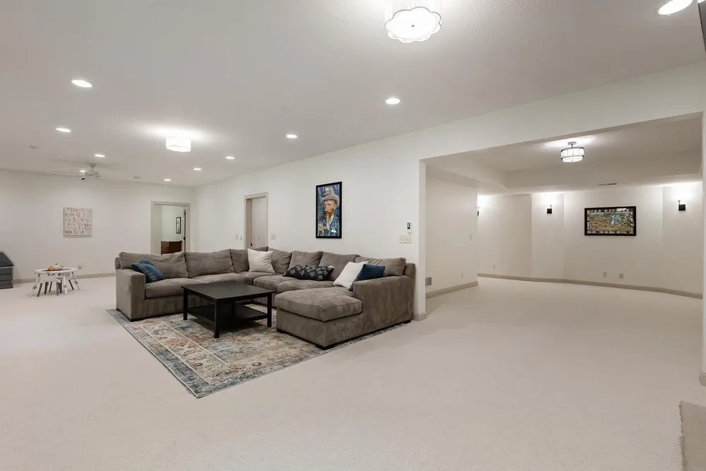 8562 French Curve, Eden Prairie, MN 55347