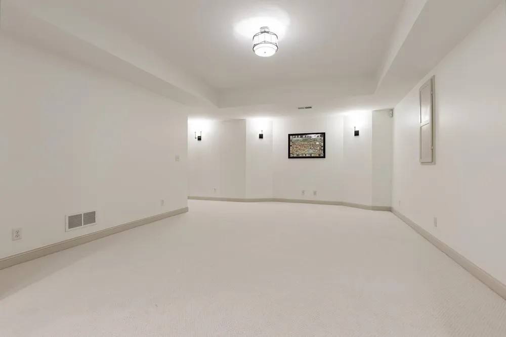 8562 French Curve, Eden Prairie, MN 55347