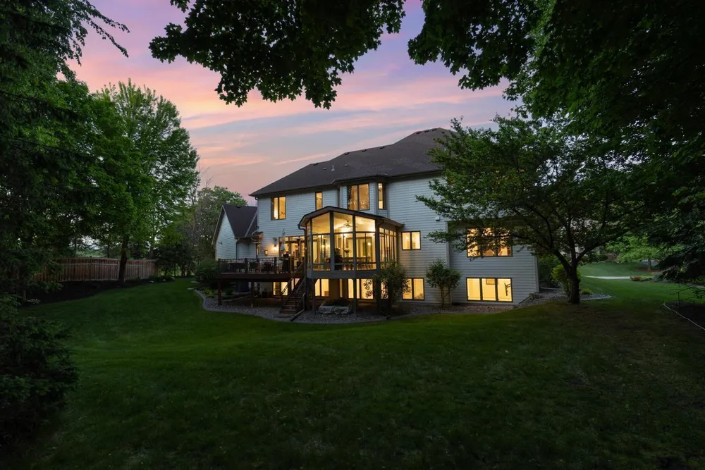 8562 French Curve, Eden Prairie, MN 55347