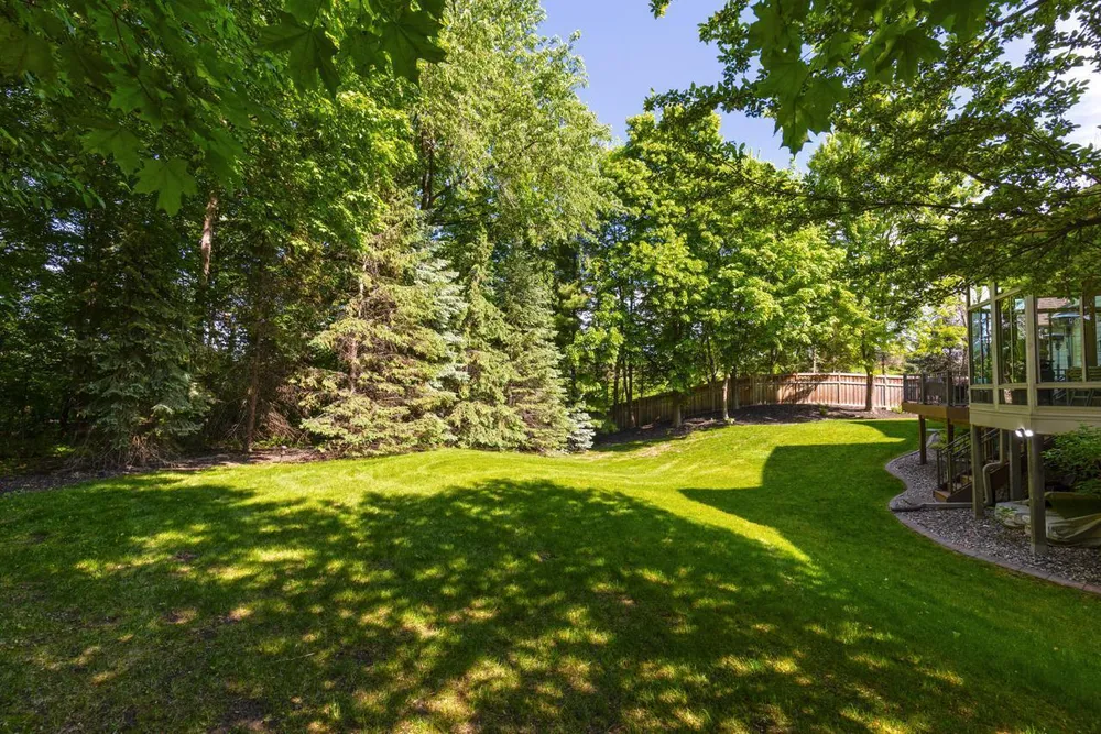 8562 French Curve, Eden Prairie, MN 55347