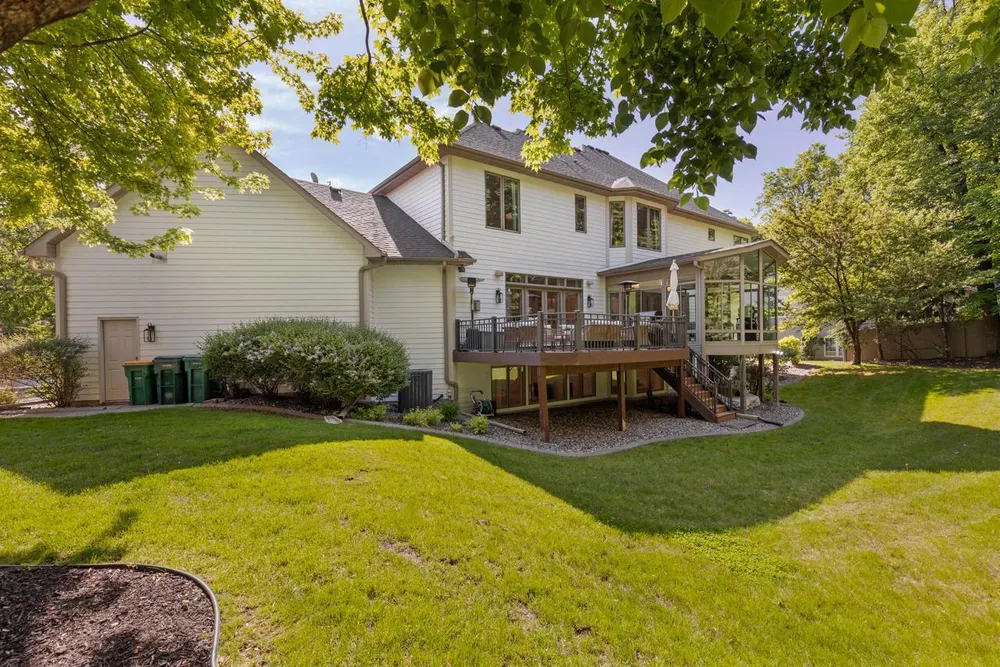 8562 French Curve, Eden Prairie, MN 55347