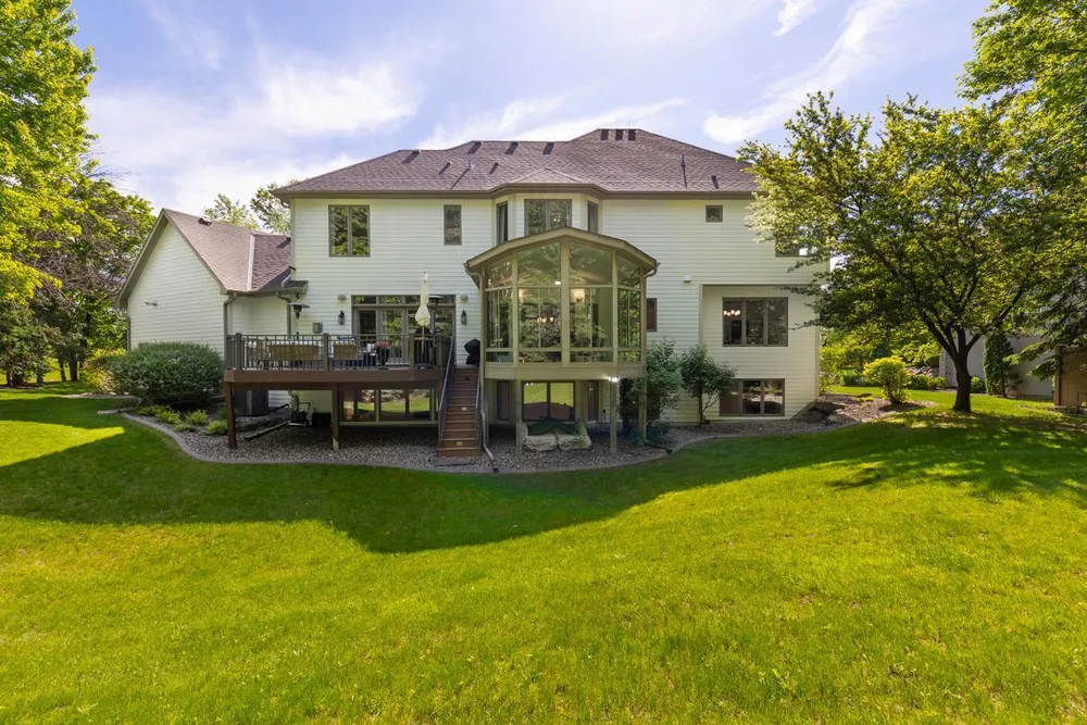 8562 French Curve, Eden Prairie, MN 55347