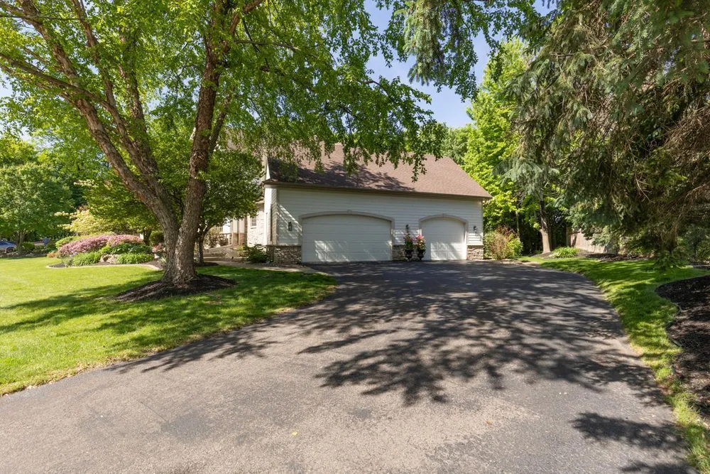 8562 French Curve, Eden Prairie, MN 55347