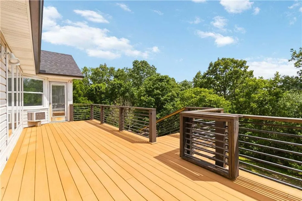 11 McManigal Ln, Bella Vista, AR 72715