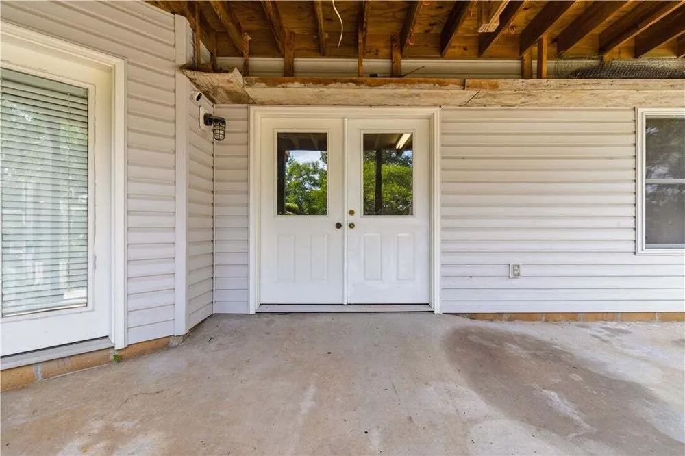 11 McManigal Ln, Bella Vista, AR 72715